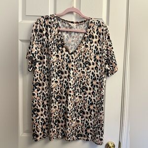 Ninexis Women’s Animal Print V-Neck Women's Top 2x